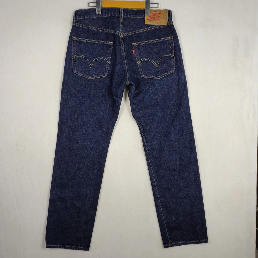 Levis 501 Original Fit Jeans Dark Wash Indigo Button Fly Made in Canada 33x32